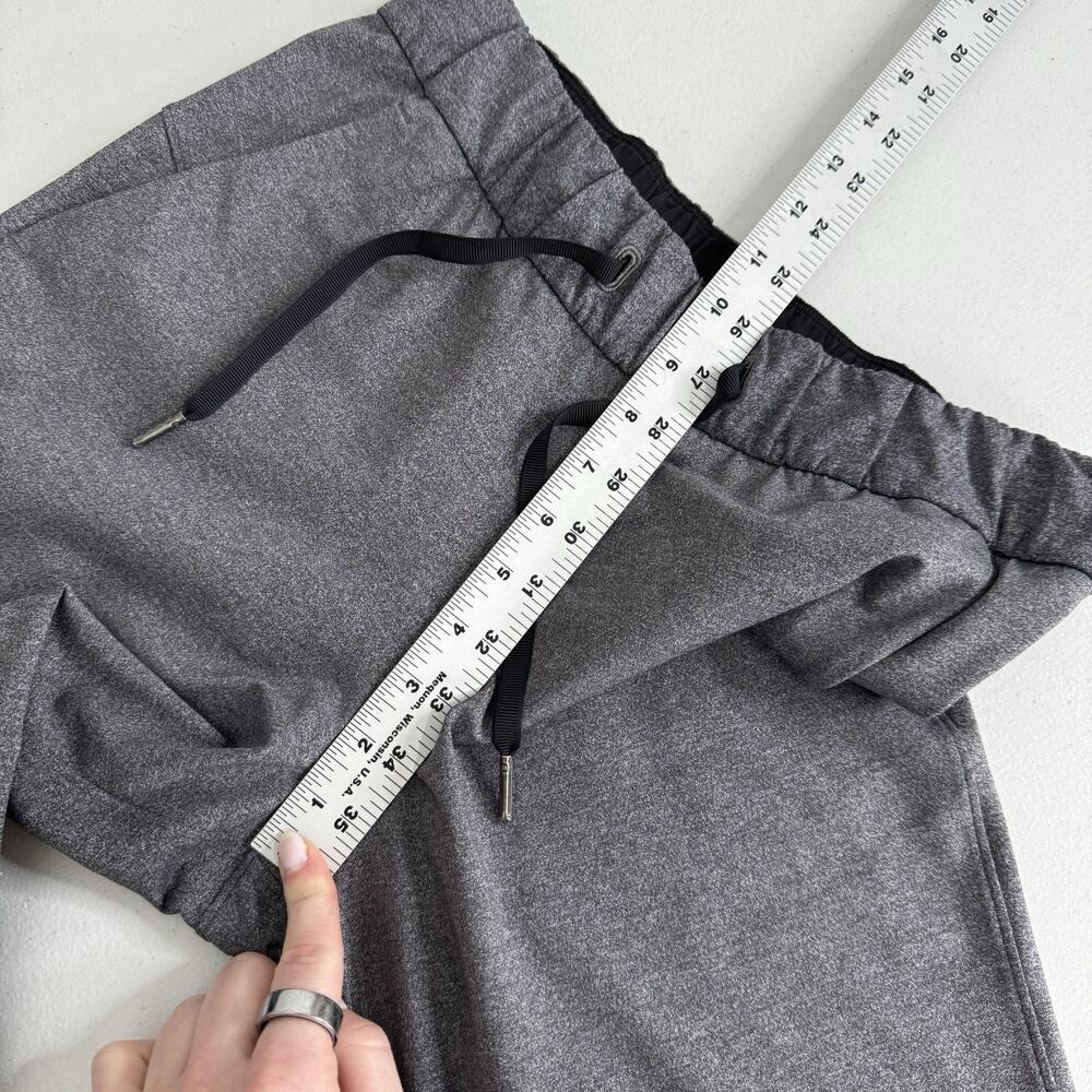 Lululemon Womens Sweat Pants 4 Heathered Gray On the Fly 7/8 Jogger Lounge Gym - Picture 7 of 15